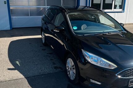 Ford Focus 212.614 km 5.300 &euro; Günzburg 89312
