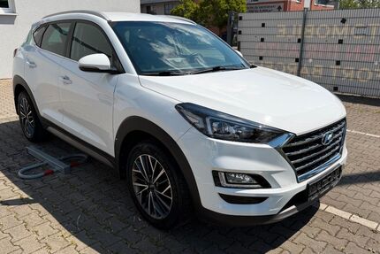 Hyundai TUCSON 103.300 km 17.200 &euro; Ulm 89077