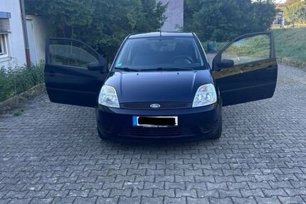 Ford Fiesta 101.000 km 3.290 &euro; Geislingen 73312