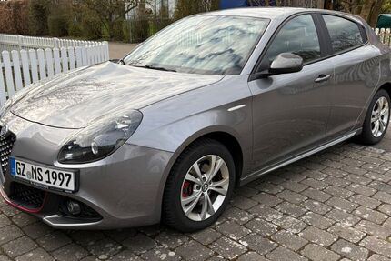 Alfa Romeo Giulietta 113.700 km 10.490 &euro; Rettenbach 89364