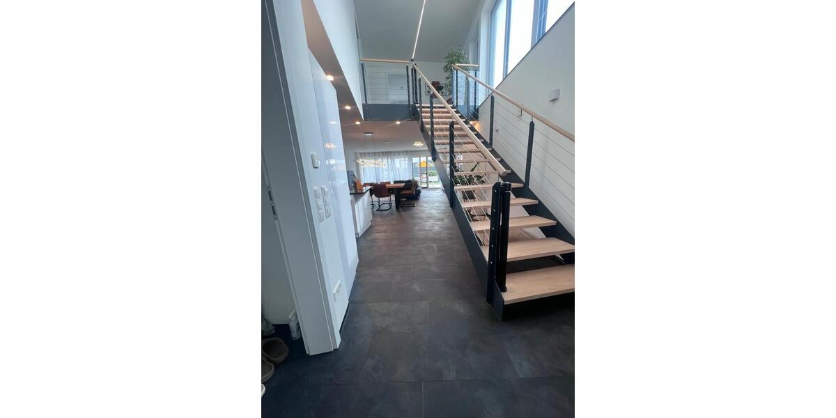 Villa Neu-Ulm Ludwigsfeld - 4 Zimmer, 140 m&sup2;, 1.200.000&euro; | Angebot:26521374