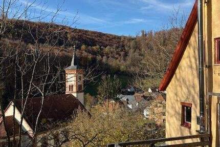 Verzauberndes Hexenhäuschen auf der Schwäbischen Alb - voller Charme, Geschichte und Potenzial 3 zimmer