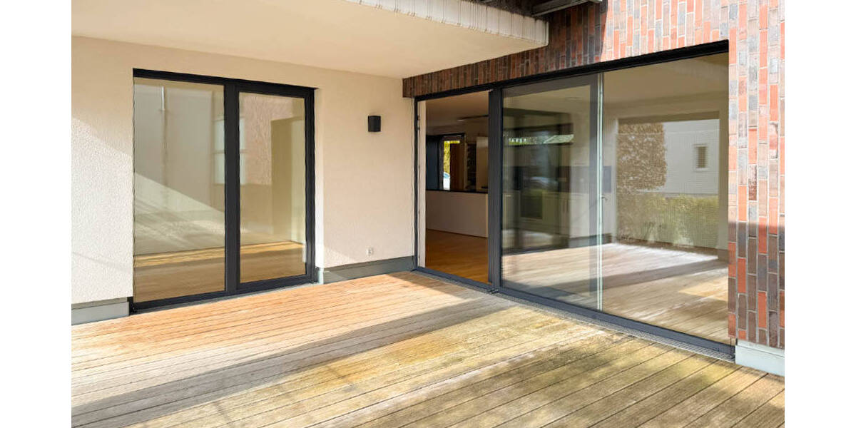 Etagenwohnung Neu-Ulm Ludwigsfeld - 3 Zimmer, 115 m&sup2;, 1.575&euro; | Angebot:26142407