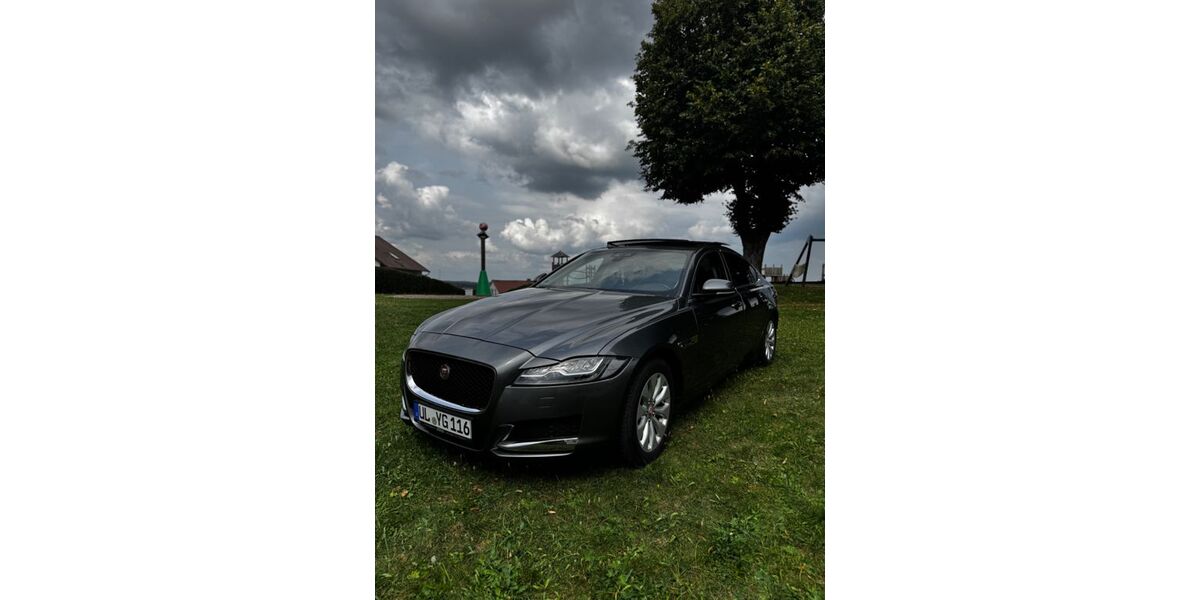 Jaguar XF 158.000 km 10.900 &euro; Laichingen 89150