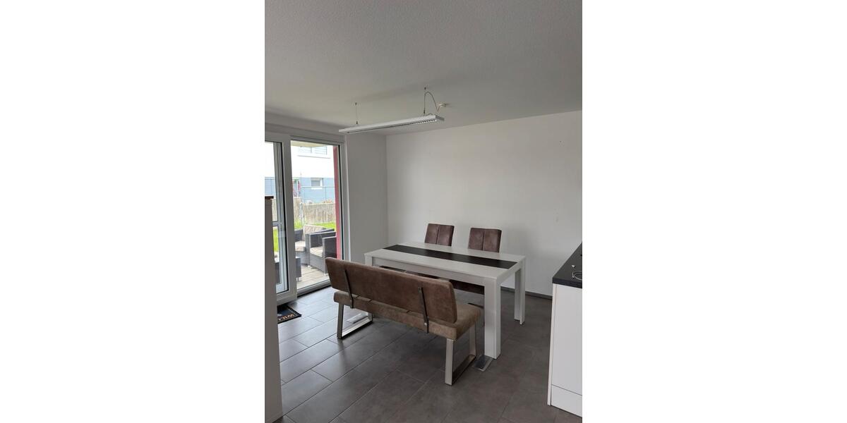 Erdgeschoßwohnung Laichingen - 3.5 Zimmer, 82 m&sup2;, 349.999&euro; | Angebot:26560353