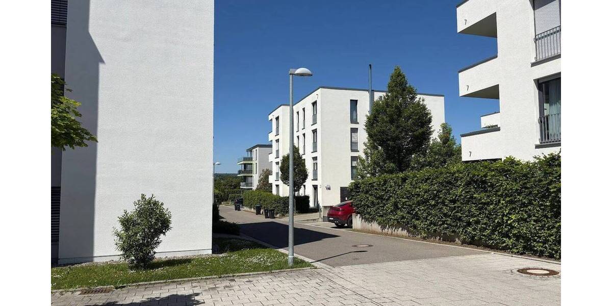 Etagenwohnung Blaustein Ehrenstein - 4 Zimmer, 98 m&sup2;, 1.280&euro; | Angebot:26744861