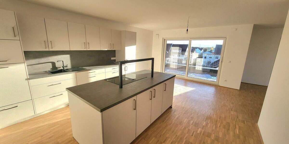 Etagenwohnung Neu-Ulm Burlafingen - 3 Zimmer, 137 m&sup2;, 1.725&euro; | Angebot:25728452
