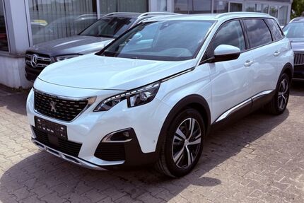 Peugeot 5008 101.000 km 16.990 € Ulm-Jungingen 89081