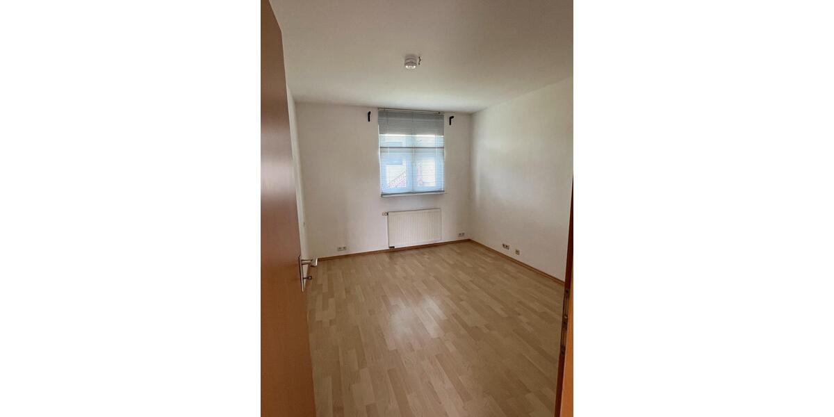 Hochparterre Laichingen - 2 Zimmer, 46 m&sup2;, 480&euro; | Angebot:26703756