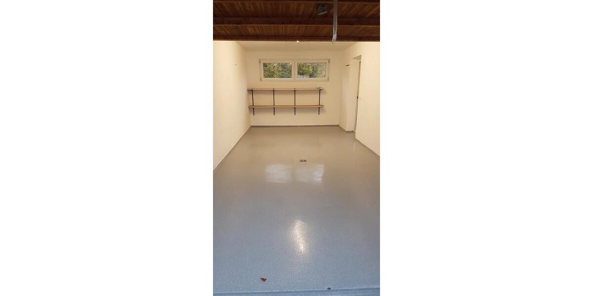 Erdgeschoßwohnung Ehingen (Donau) - 4 Zimmer, 127 m&sup2;, 1.200&euro; | Angebot:26238397