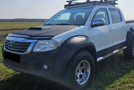 Toyota Hilux 190.939 km 18.500 &euro; Ulm 89081
