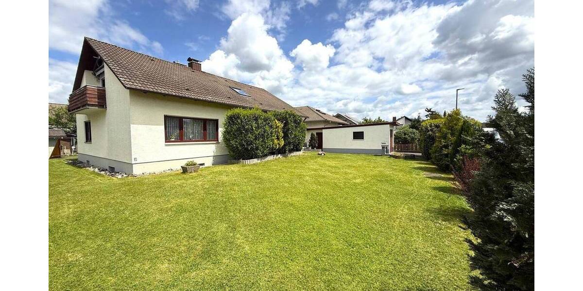 Einfamilienhaus Bellenberg - 7 Zimmer, 155 m&sup2;, 440.000&euro; | Angebot:26733655