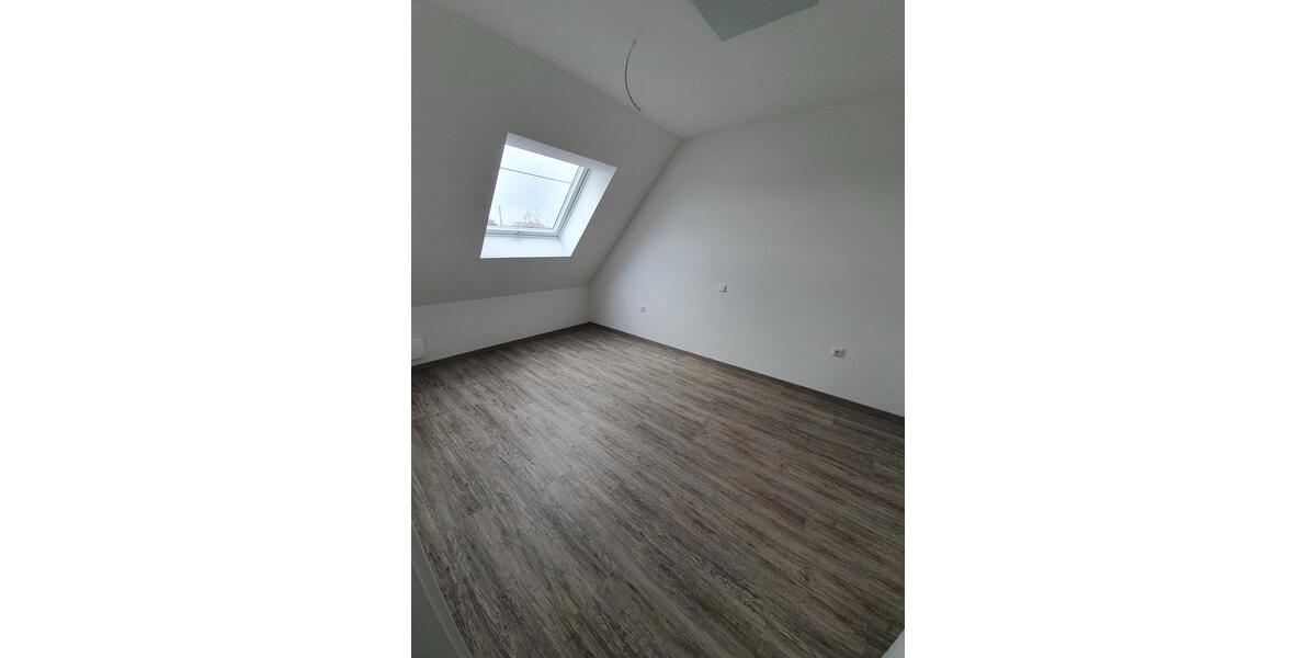 Dachgeschoßwohnung Offingen - 2 Zimmer, 52 m&sup2;, 239.000&euro; | Angebot:24707903