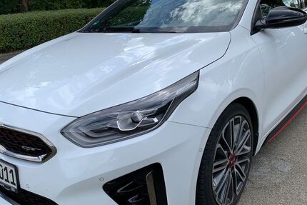 Kia pro ceed / ProCeed 95.000 km 18.990 &euro; Ulm 89073