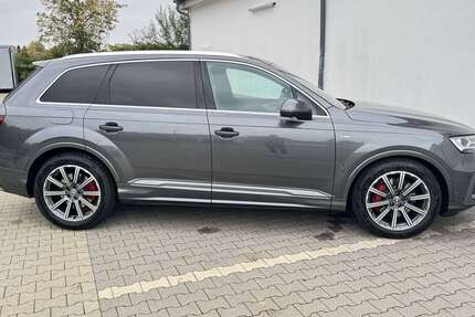 Audi Q7 142.000 km 42.500 € Ichenhausen 89335