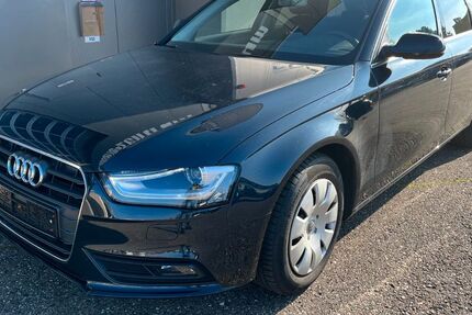Audi A4 149.124 km 9.890 &euro; Neu-Ulm 89231