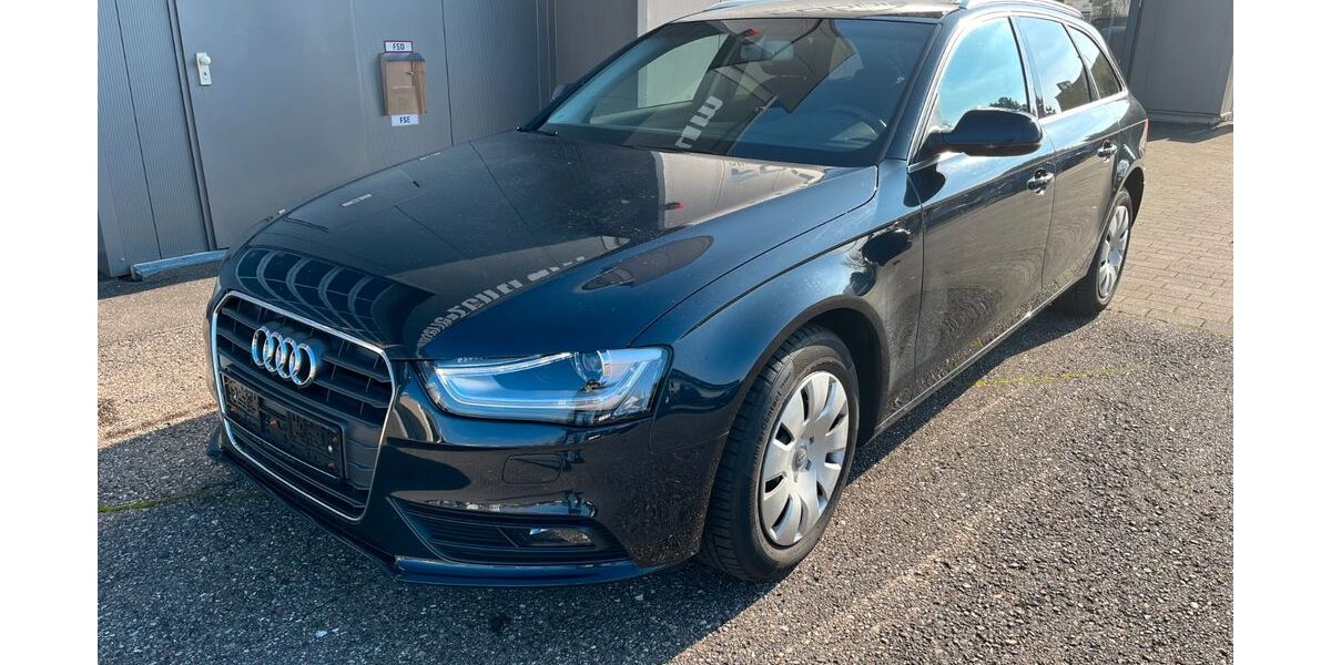 Audi A4 149.124 km 9.890 &euro; Neu-Ulm 89231