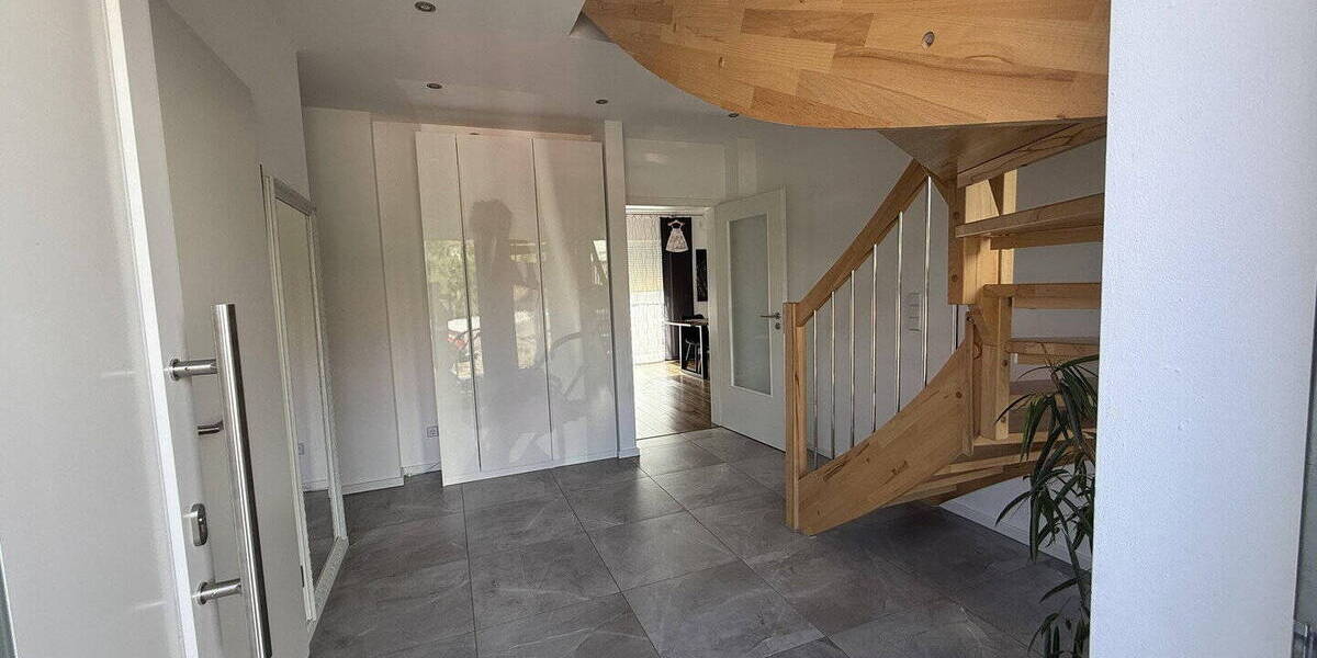 Einfamilienhaus Illertissen Tiefenbach - 6 Zimmer, 150 m&sup2;, 629.000&euro; | Angebot:26188303