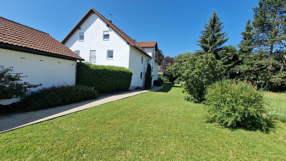 Lichtdurchflutete 3-Zimmer-Wohnung in Reisensburg zum Vermieten