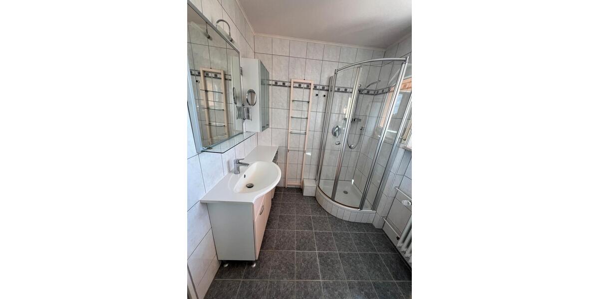 Etagenwohnung Schwendi - 2 Zimmer, 79 m&sup2;, 1.060&euro; | Angebot:26649602