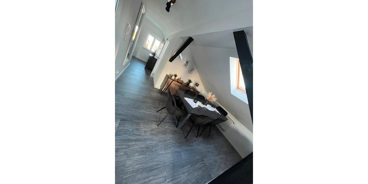 Moderne 3-Zimmer Dachgeschosswohnung in Achstetten-Stetten 3 zimmer