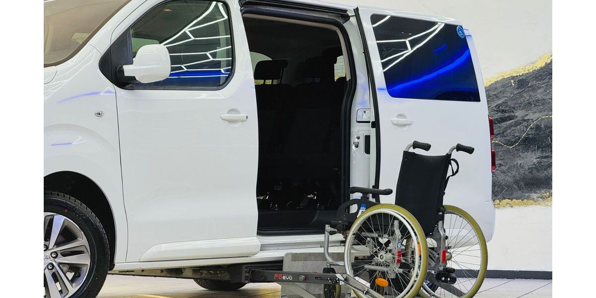 Peugeot Traveller 47.000 km 36.900 € Ulm 89077