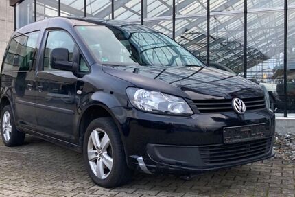 VW Caddy 210.000 km 5.680 € Neu-Ulm 89231