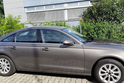 Audi A6 215.048 km 11.500 &euro; Ulm 89077
