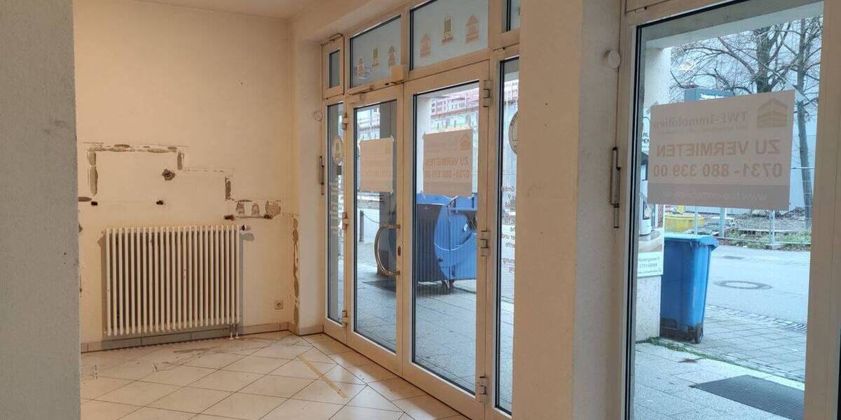 VIELSEITIG NUTZBARE PRAXIS, LADEN- ODER BÜROFLÄCHE IN TOP FREQUENTIERTER LAGE 4 zimmer