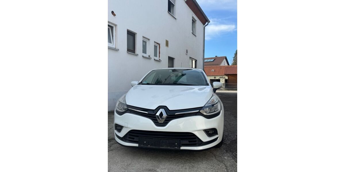 Renault Clio 128.500 km 6.999 &euro; Vöhringen 89269