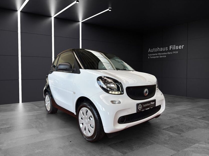 Smart ForTwo 27.910 km 11.980 € Laupheim 88471
