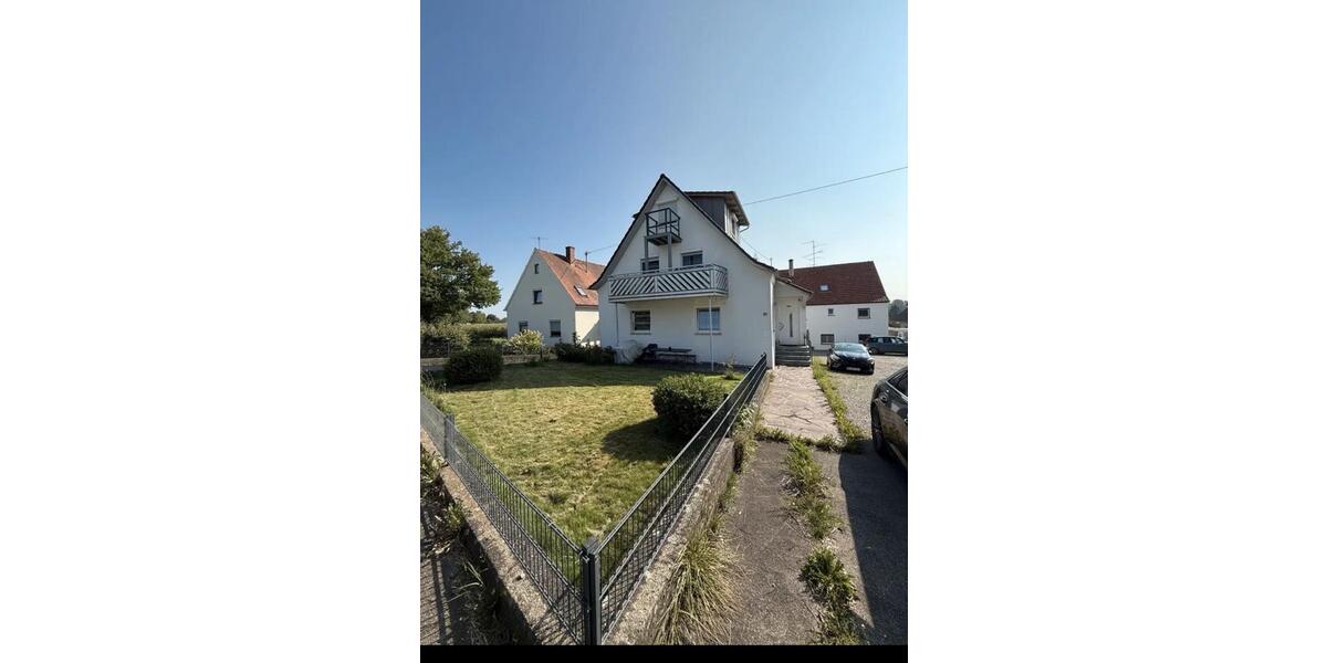 Etagenwohnung Burgrieden - 4 Zimmer, 85 m&sup2;, 1.050&euro; | Angebot:26585723