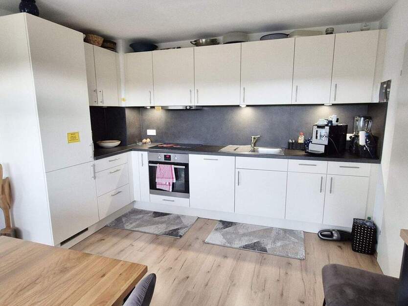 2,5-Zimmer-Terrassenwohnung - komplett modernisiert und urgemütlich! 2 zimmer