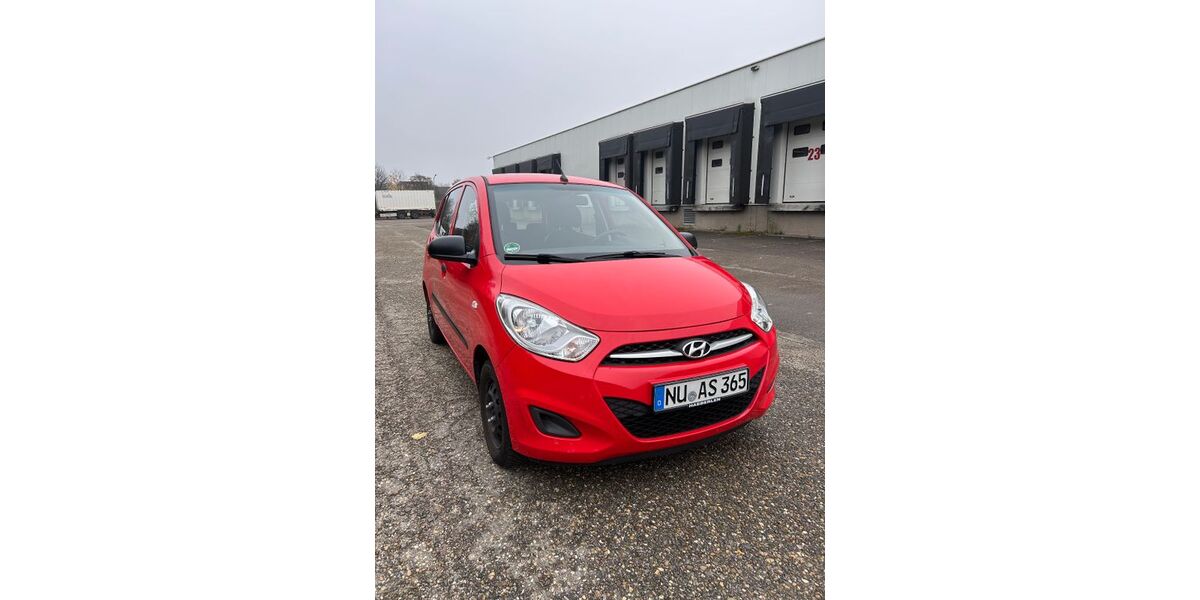 Hyundai i10 54.400 km 3.590 € Bellenberg 89287