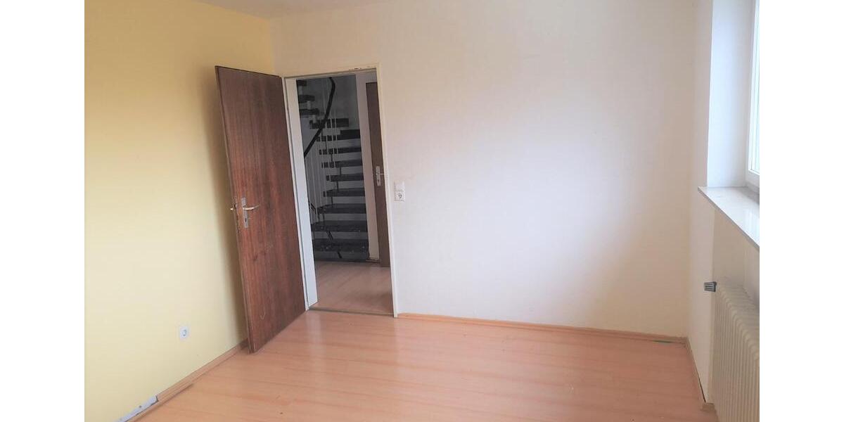 Doppelhaushälfte Dornstadt - 7 Zimmer, 163 m&sup2;, 1.760&euro; | Angebot:23488857