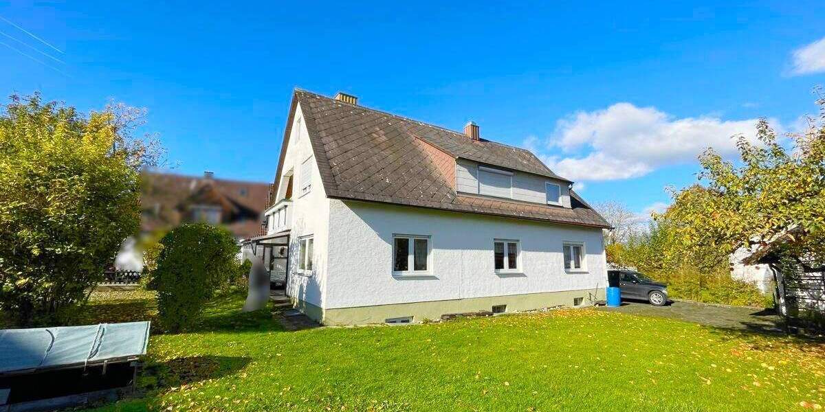 Ein- bis Zweifamilienhaus mit Garage und Werkstatt in Neu-UlmReutti 6 zimmer