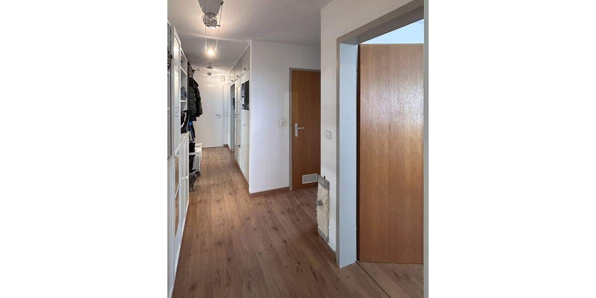 Gepflegte 4,5-Zimmer-Wohnung mit Südwest-Balkon 4 zimmer