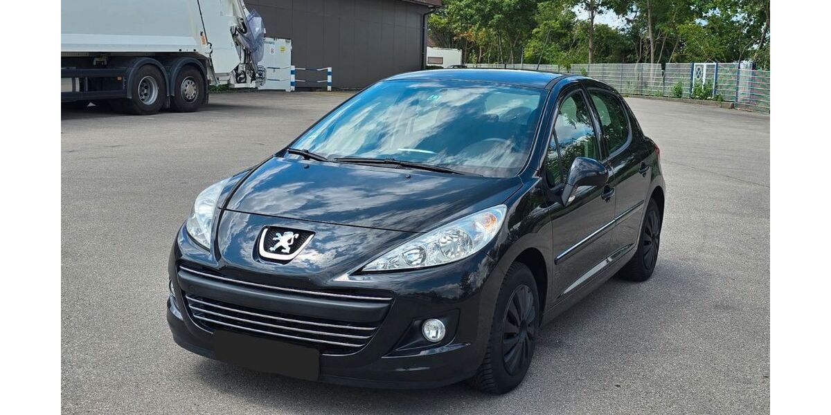 Peugeot 207 94.437 km 3.500 &euro; Neu-Ulm 89231