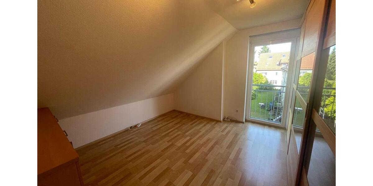 Etagenwohnung Neu-Ulm Ludwigsfeld - 3.5 Zimmer, 90 m&sup2;, 1.200&euro; | Angebot:26534444