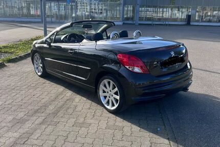 Peugeot 207 162.000 km 2.250 &euro; Neu Ulm 89231