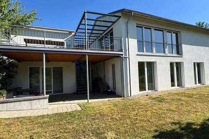 Haus Langenau - 6.5 Zimmer, 160 m&sup2;, 2.150&euro; | Angebot:26891894