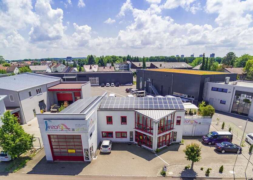 Halle in Neu-Ulm 1.700 € 140 m²