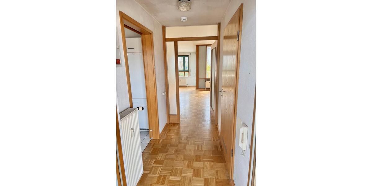 Dachgeschoßwohnung Laichingen - 1 Zimmer, 43 m&sup2;, 490&euro; | Angebot:26153634