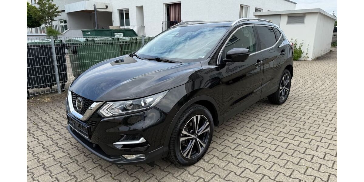 Nissan Qashqai 83.000 km 17.900 € Senden 89250