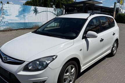 Hyundai i30 208.878 km 2.999 &euro; Laupheim 88471
