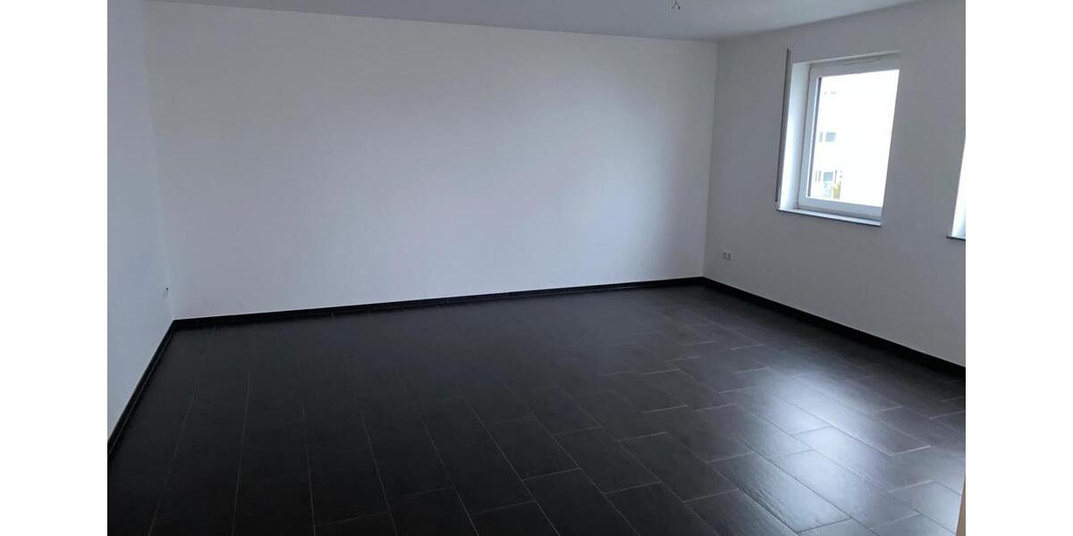 Erdgeschoßwohnung Laupheim - 3 Zimmer, 94 m&sup2;, 1.150&euro; | Angebot:26649590