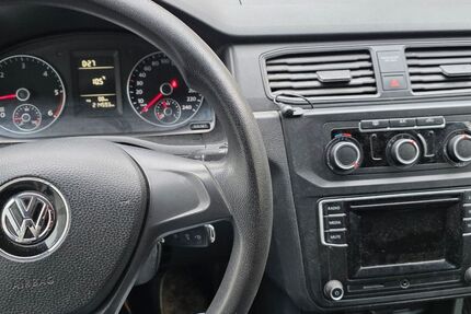 VW Caddy Maxi 215.000 km 9.900 € Illerkirchberg 89171