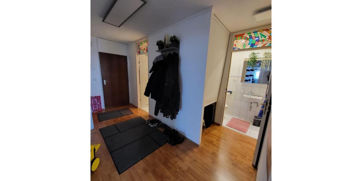 Etagenwohnung Neu-Ulm Ludwigsfeld - 3 Zimmer, 86 m&sup2;, 1.500&euro; | Angebot:25144645