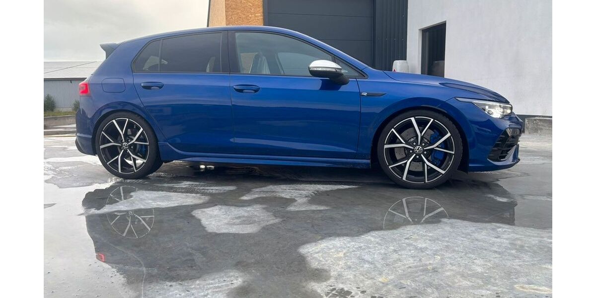 VW Golf 23.725 km 40.000 &euro; Mietingen 88487