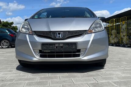 Honda Jazz 148.000 km 2.400 &euro; Neu-Ulm 89231